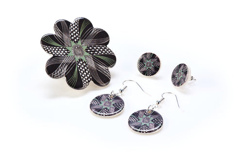 Eric Ravilious 'Rosette' ceramic jewellery - green