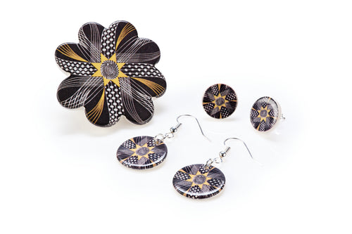 Eric Ravilious 'Rosette' ceramic jewellery - yellow